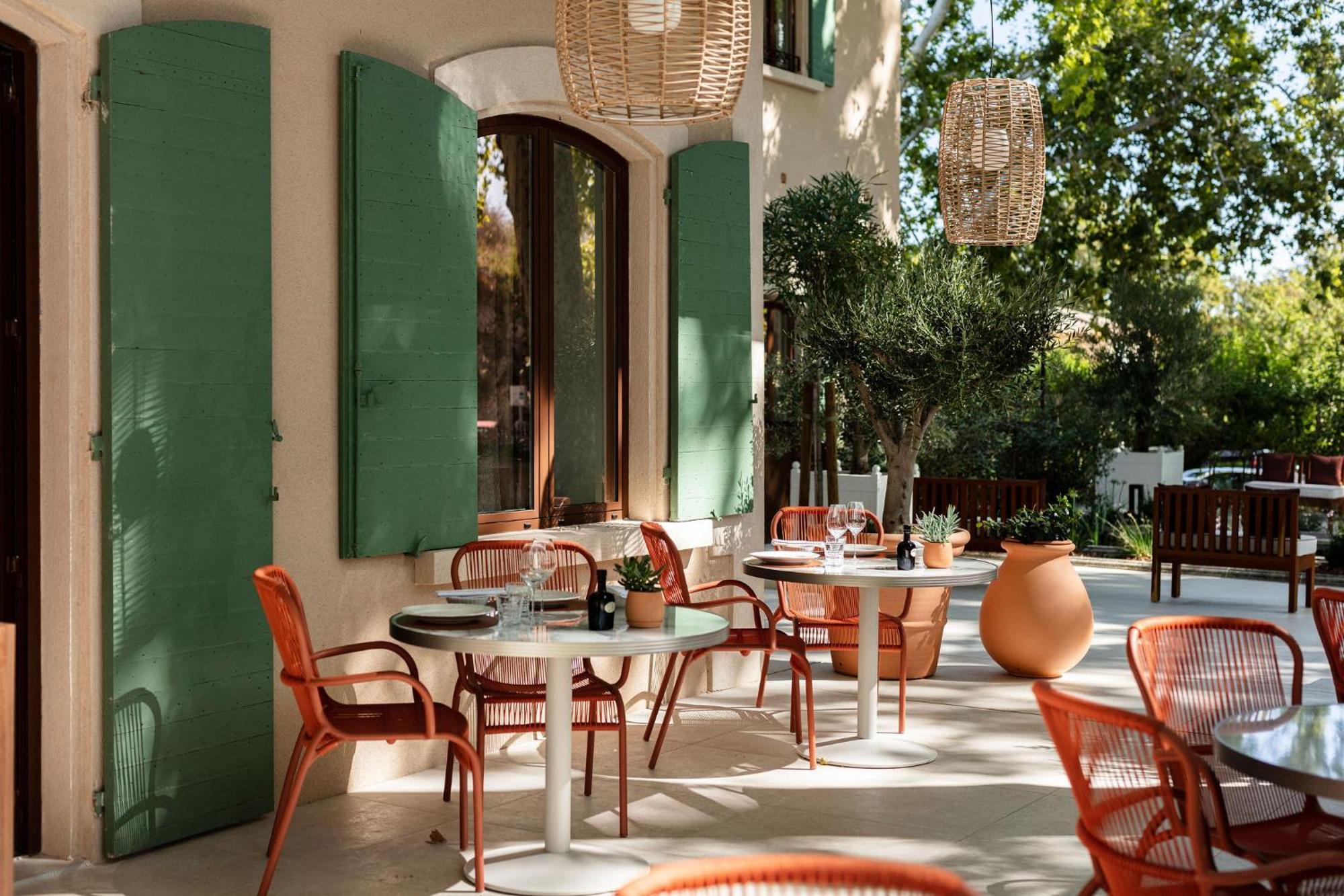 Hotel Et Restaurant La Bastide Bourrelly - Mathias Dandine Cabries Exterior photo